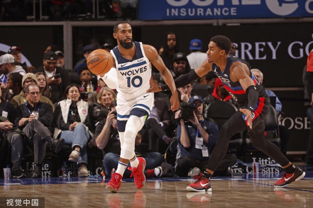 为球队增添 为球队增添