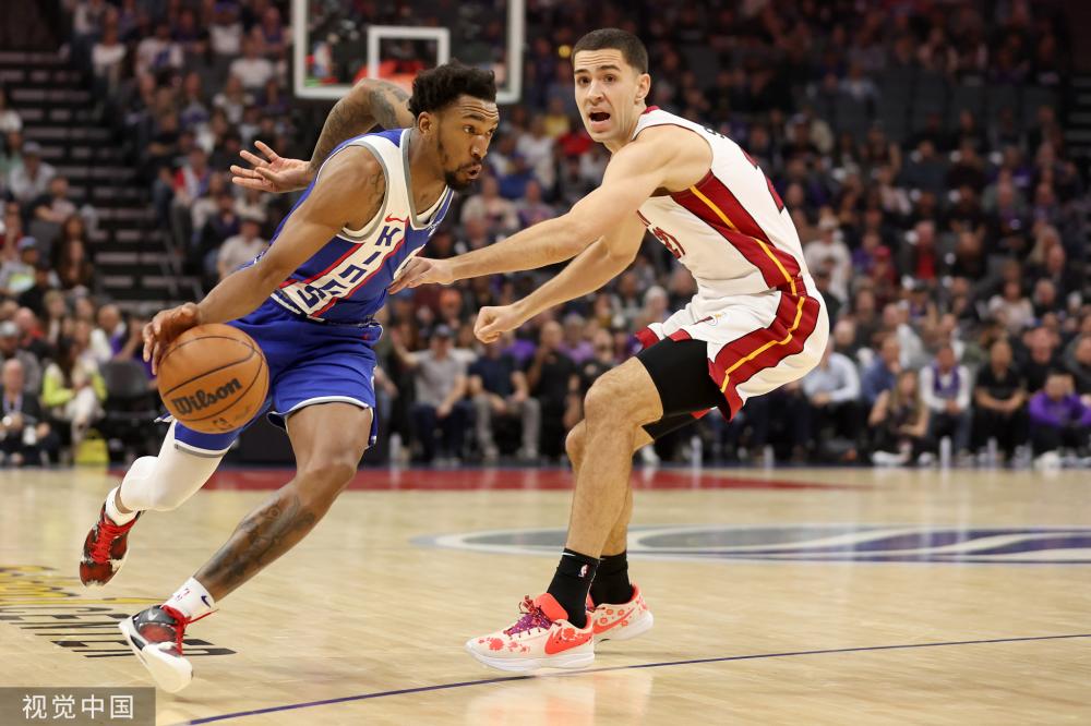 尤其在主教 尤其在主教